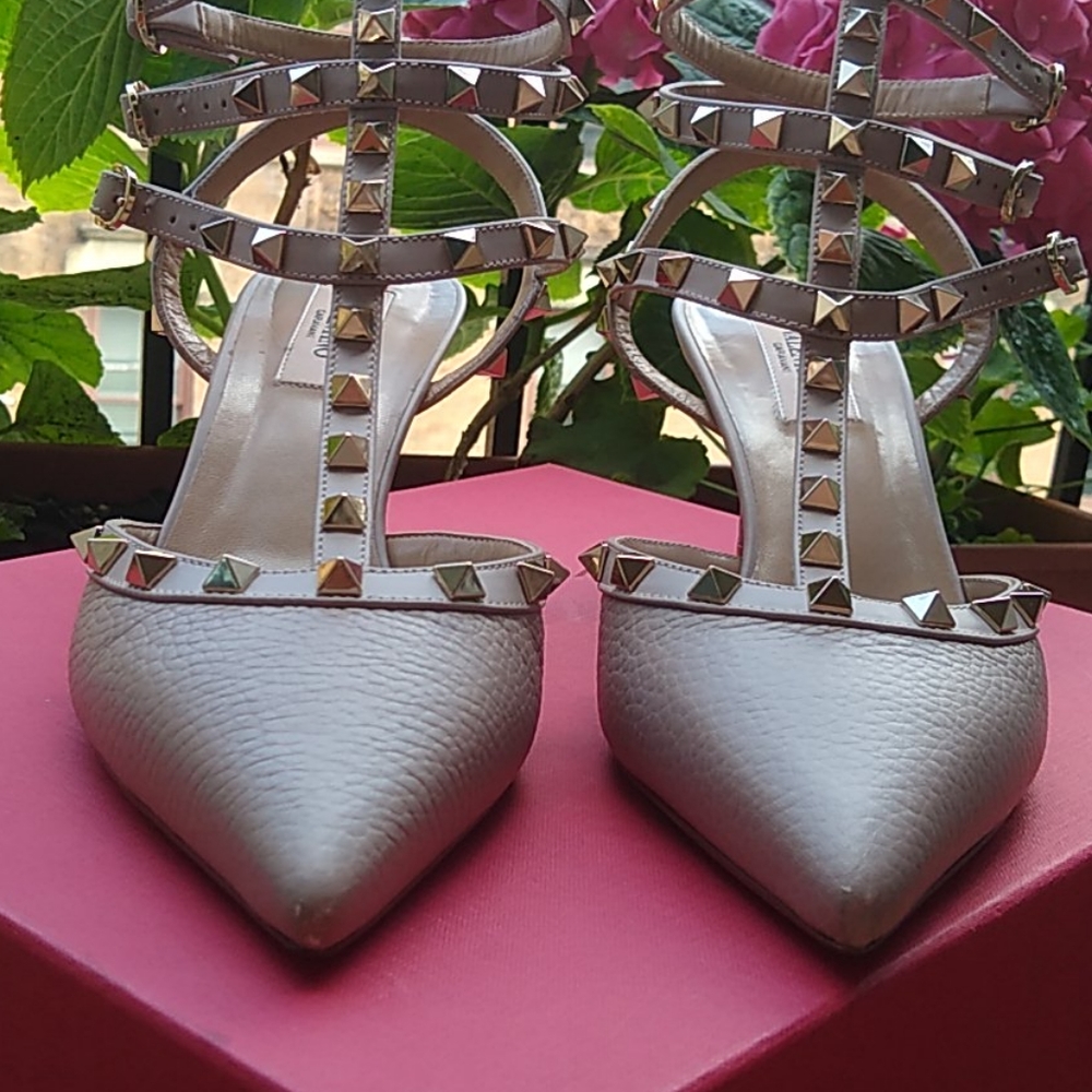 Valentino Rockstud Studded Strappy Heels - Picture 4 of 7